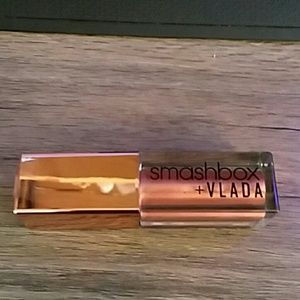 SmashBox Always On Petal Metal In Bloom lipstick